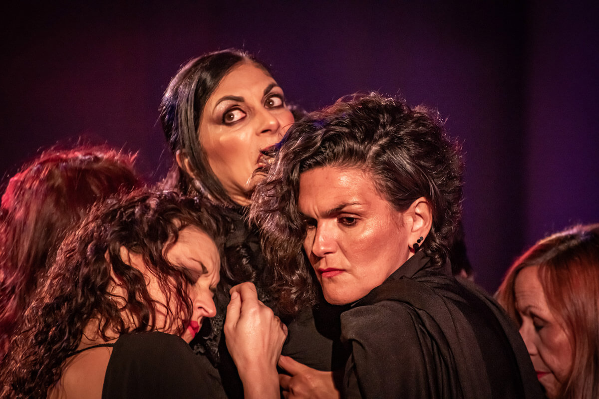 Vestido de Mujer, de Francisco Pesqueira y Emiliano Samar